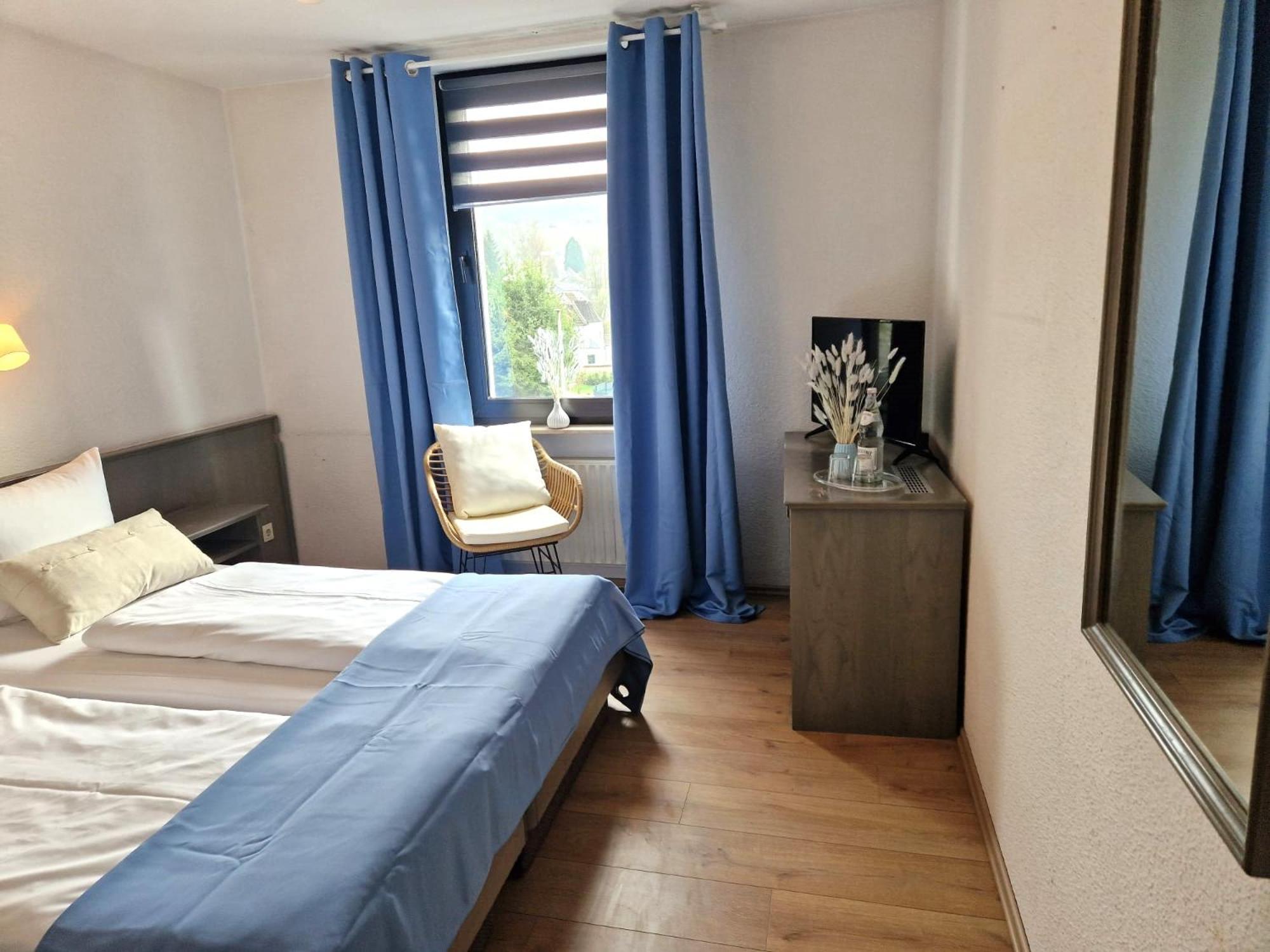 Hotel Engelskirchen Exteriör bild